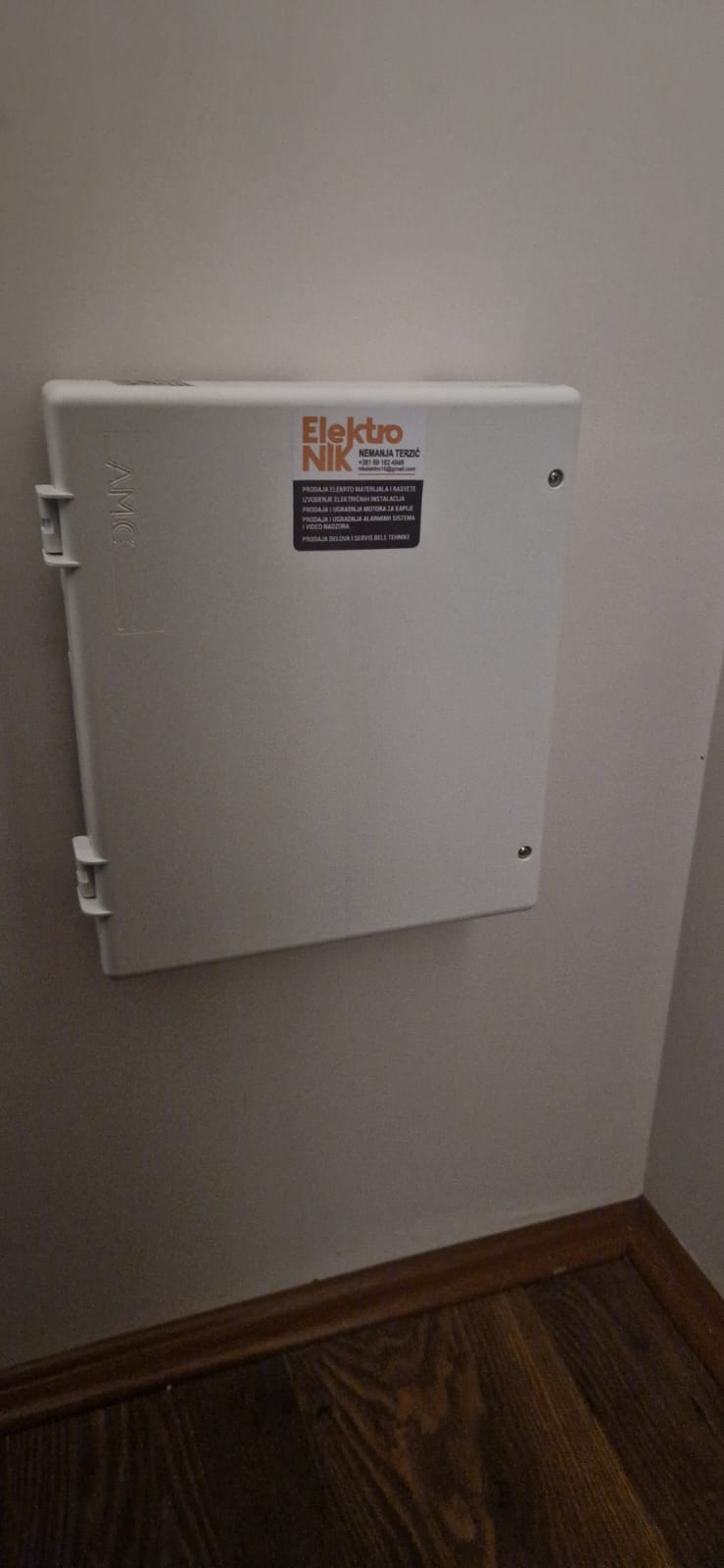 ElektroNIK projekat 24